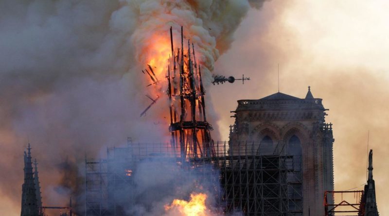 ct notre dame fire paris 20190415