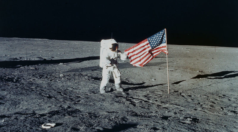 Američané na měsíci