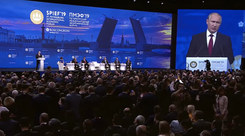 Putin ohlásil doktrínu otevřeného globálního soupeření s USA