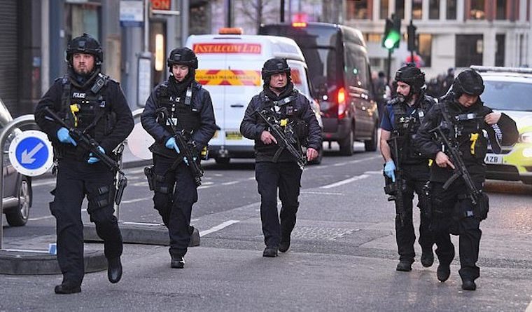 21623106 7739357 Police on Cannon Street in London near the scene of the incident a 95 1575042666774 6