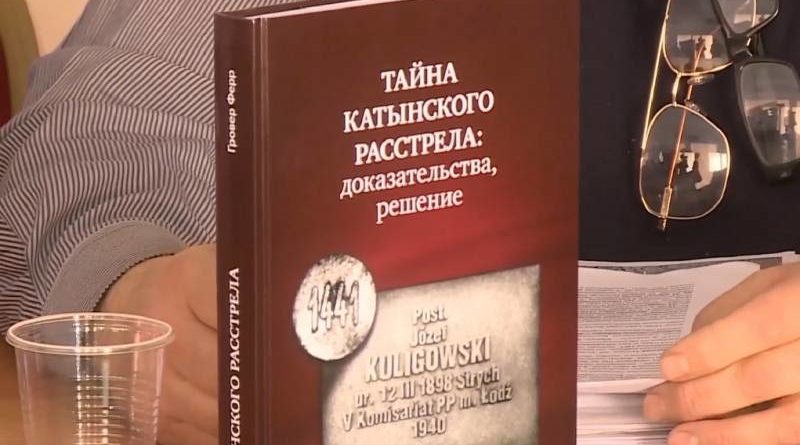 kniha o Katyni