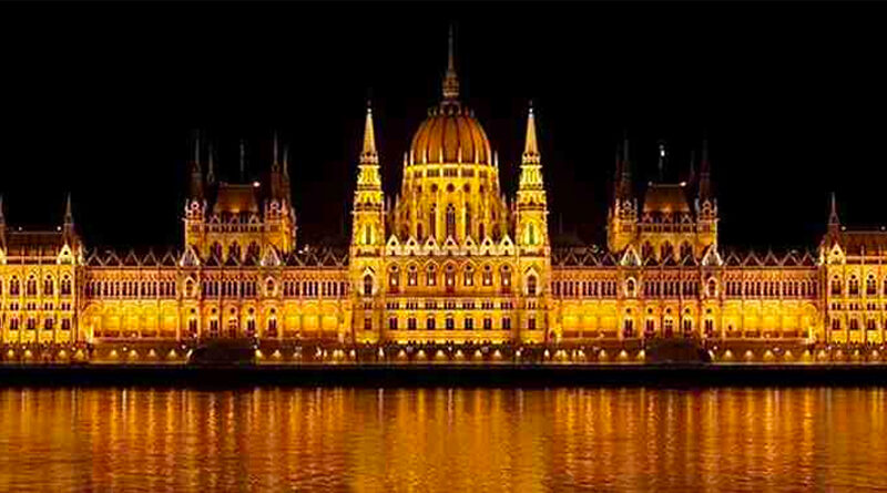 Maďarský parlament