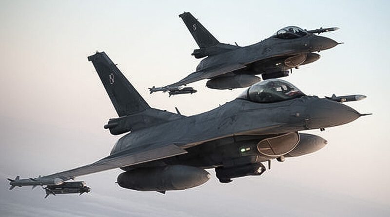 F 16 jet