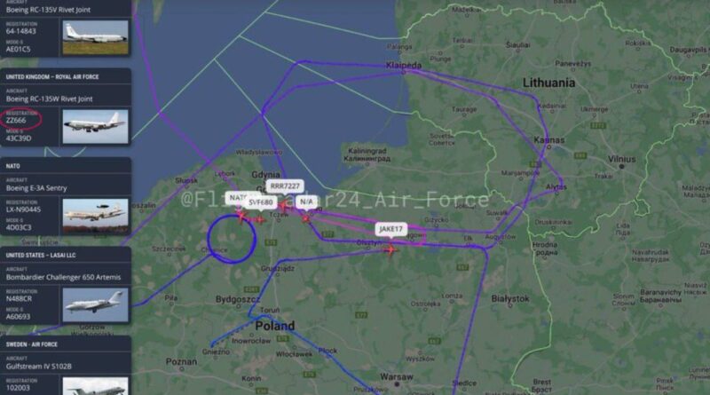 Five NATO Planes Circling Kaliningrad large2b