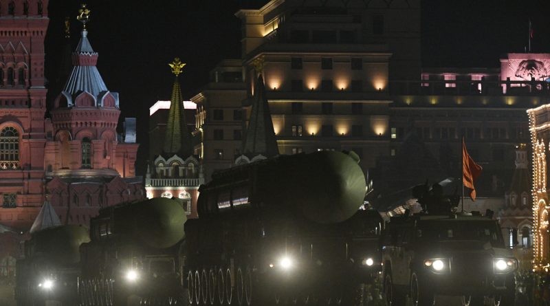 RS 24 Yars at Red Square Moscow 6ac55b67..185